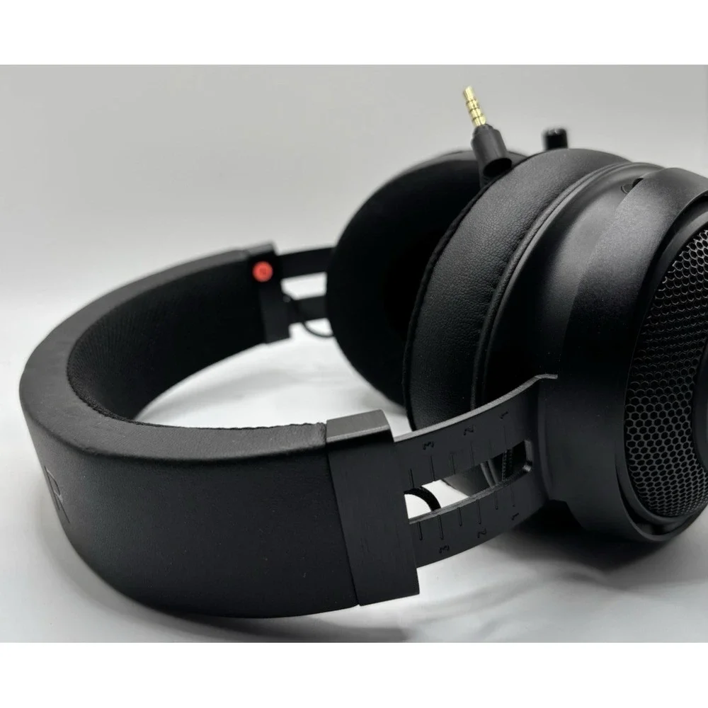 NEW‎ Razer KRAKEN TOURNMENT EDITION - Gaming Headset (THX 7.1 Surround Sound)